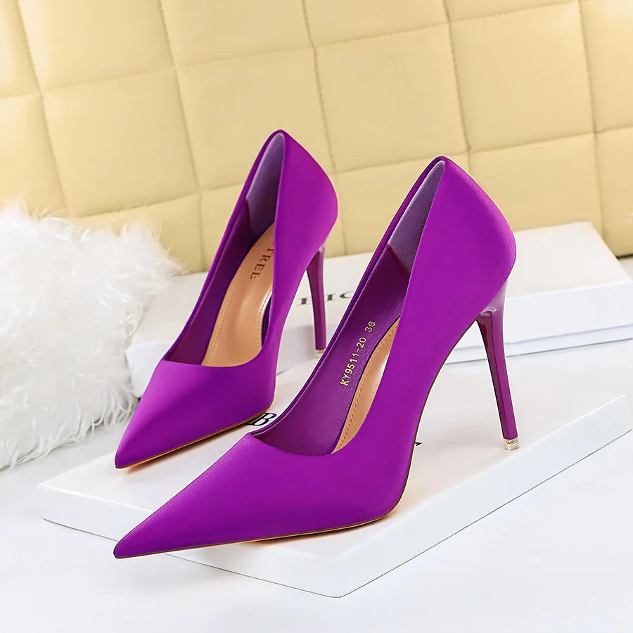 I Reign Stiletto Pumps
