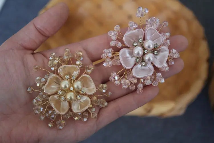 High-grade beaded flowers hand stitched clothing cloth patch DIY brooch headwear wedding bag accessories materials