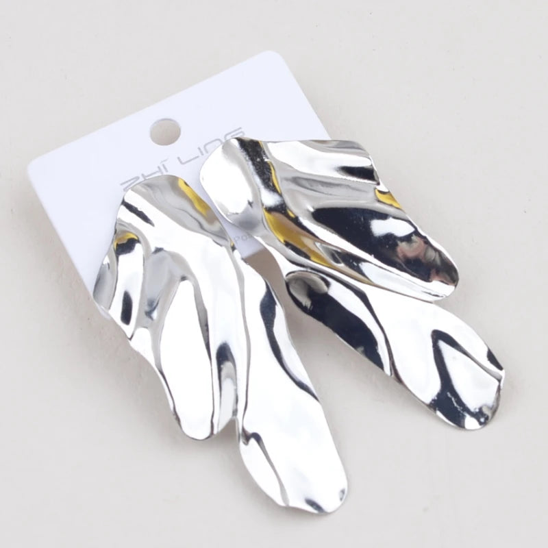 Elegant Dangle Earrings (Holiday Gifts)