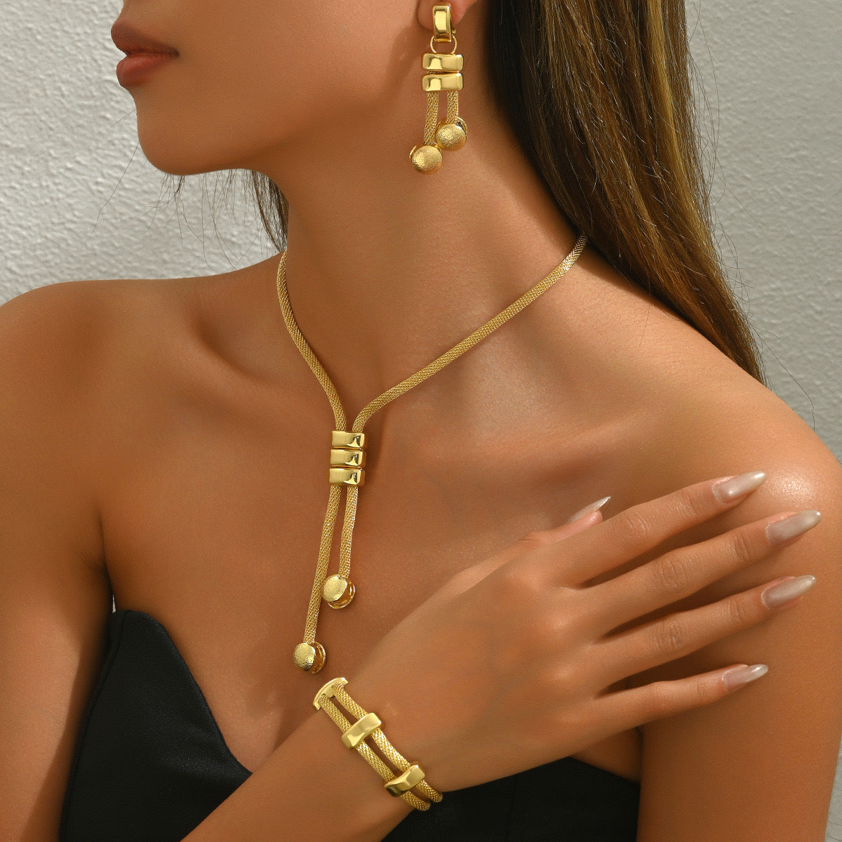 Women's Jewelry Set 18K Electroplated Long Necklace Geometric Bracelet For Women